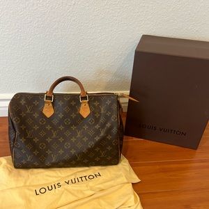 Louis Vuitton Speedy 35
